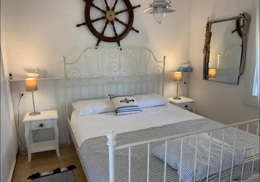Charming Apartment In Calella De Palafrugell